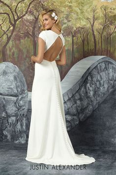 an image of a woman in a wedding dress on the app store's website