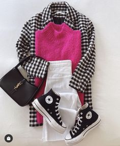 Pink Sweater Outfit Work, Gingham Blazer Outfit, Pink Denim Outfit, Pink Sweater Outfits, Pink Sweater Outfit Winter, Checkered Blazer Outfit, Pink Blazer Outfit, Gingham Coat, Pink Sweater Outfit