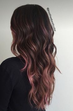 Balayage Hair Rose, Rose Gold Hair Brunette, Red Violet Hair, Violet Hair, Pink Highlights, Rose Gold Hair, Hair Color And Cut