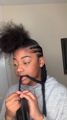 Cornrows Ponytail, Cornrows With Beads, Cornrow Ponytail, Feed In Braids, Protective Hairstyle, Afro Hair, Beaded Handbag, Goddess Braids, Unique Hairstyles