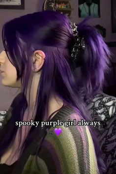 Dark Purple Hair Green Eyes, Darkish Purple Hair, Indie Hair Dye Ideas, Hair Dye Ideas Simple, Brunette Hair With Purple Underneath, Blue Toned Purple Hair, Dark Blue And Dark Purple Hair, Purplish Pink Hair, Purple Wolfcut Hair