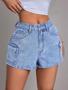 Fitted Medium Wash Shorts With Pockets, Trendy Denim Cargo Shorts, Trendy Fitted Jean Shorts With Pockets, Fitted Dark Wash Jean Shorts With Pockets, Casual Fitted Jean Shorts With Pockets, Spring Denim Jean Shorts With Side Pockets, Dark Wash Cargo Jean Shorts For Spring, High Rise Denim Shorts With Side Pockets, Spring Dark Wash Jean Shorts With Cargo Pockets