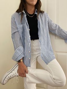 London Outfits, Blue Striped Shirt, Casual Day Outfits, Looks Street Style, Cute Everyday Outfits, Business Casual Outfits