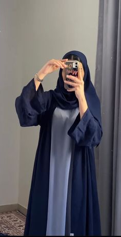 Simple Abaya Designs, Simple Abaya, Abaya Outfit, Hijabista Fashion, Moslem Fashion, Estilo Hijab, Stile Hijab, Hijab Designs