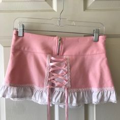 Super Cute Pink And White Mini Skirt, Dolls Kill, Brand New, Size S Hello Kitty Clothes, Space Wallpaper, Ribbon Skirts, Kali Uchis, Wallpaper Ipad, White Mini Skirt, Lovely Clothes, Feminine Outfit, Pink Princess