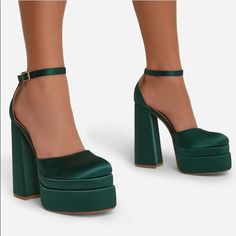 I Love The Shoes!!!! Unfortunately I Ordered A Wrong Size :( Green Chunky Platform Heels With Closed Toe, Green Platform Heels With Round Toe, Green Platform Heels With Closed Toe, Green High Heels, Green Platform, Ego Shoes, Closed Toe Heels, Cute Shoes Heels, Green Heels