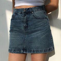 SIZE CHART Waist Length XS 62 cm 38 cm Small 66 cm 39 cm Medium 70 cm 40 cm Large 74 cm 41 cm Jean Skirt Aesthetic, Jean Skirt Outfit, Skirts Men, Winter Activewear, Vintage Denim Skirt, Jean Skirts, Bodycon Dresses Casual, Demi Moore, Taylor Hill