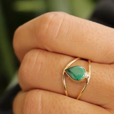 "Malachite Brass Ring/ Malachite Golden Ring/ Malachite Rings Brass/ Golden Malachite Rings/ Women Brass Rings/ Green Stone Brass Ring This golden ring is made of brass material and has a tear drop Malachite stone. All the stones of my shop are natural so each one is particular and unique. In this case the stone is green and it can have some darker green waves.  Malachite is the essence of joy and is known as the \"stone of transformation\" because it helps reveal and heal emotional pain by absorbing the pain into itself. It is especially helpful in bringing ease during times of change and gives the insight needed for personal growth. The brass I use is nickel free to prevent any kind of skin allergies. This material can go under water. After a while it loses a little bit of shyness but yo Green Teardrop Ring For May Birthstone, Green Teardrop May Birthstone Ring, Teardrop Green May Birthstone Ring, Green Emerald Teardrop Rings, Teardrop Green Emerald Rings, Green Teardrop Emerald Rings, Teardrop Emerald Green Rings, Spiritual Green Open Ring, Green Malachite Rings For Anniversary