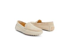 The Felize - M.Gemi Beige Suede Loafers With Suede Lining, Classic Suede Loafers For Driving, Classic Suede Driving Loafers, Suede Driving Loafers With Suede Lining, Formal Beige Suede Moccasins, Elegant Suede Moccasins For Spring, Beige Suede Moccasins For Formal Occasions, Beige Suede Moccasins For Work, Beige Suede-lined Moccasins For Work