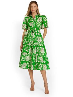 Shop Floral Puff-Sleeve Poplin Shirtdress - Flying Tomato. Find your perfect size online at the best price at New York & Company. Classic Shirt Dress, Flying Tomato, Green Floral Print, Tier Skirt, Petite Fashion, Shirtdress, Midi Length, Fabric Care, Puff Sleeve