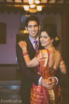 Best Couples Pic, Capal Photo Sadi, Sadi Coupal Pose, Tredisnal Couple Pose, Couple Poses With Saree, Couple Photo Poses In Saree, Stills For Couples, Copal Pic