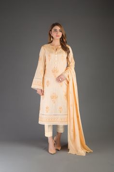 Bareeze Spring Bloom Ch3141 Yellow Collection 2021 Spring Cambric Lawn Suit With Long Sleeves, Elegant Summer Salwar Kameez In Cambric, Spring Cambric Dresses With Long Sleeves, Long Sleeve Cambric Dresses For Spring, Spring Long Sleeve Cambric Dress, Spring Anarkali Dress In Cambric, Summer Cambric Salwar Kameez With Naqshi, Spring Cambric Dress With Printed Motifs, Spring Cambric Dress With Dupatta