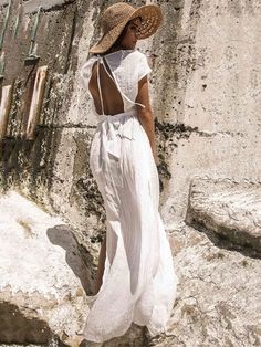 Deep V-neck Backless Empire Beach Cover-ups - rrdeye Outfits To Wear To The Beach, Beach Braids, Elegant Aesthetic, Beach Skirt, Beach Maxi Dress, Maxi Robes, Swimwear Cover Ups, Spring Dress, Beach Dresses