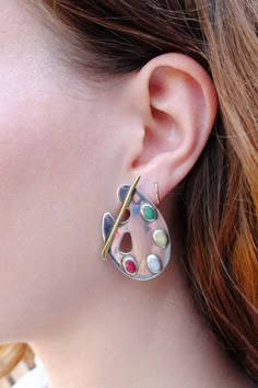 Artist's Palette Earrings Piercing Face, Funky Jewelry, Jewelry Inspo, The Shape, Pretty Jewellery, Ear Jewelry, Cute Earrings, Piercing Jewelry, Cute Jewelry