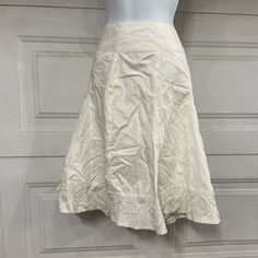 Beautiful Midi Skirt With Tags Black Silk Skirt, Lace Midi Skirt, Outfit Inspired, Pencil Skirt White, Paris Woman, Suede Skirt, Black High Waist, Lace Midi, Silk Skirt