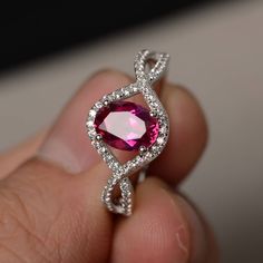 This is a gorgeous handmade creation. Its beauty is its simplicity & Elegance. The 6*8mm oval cut lab ruby crafted in sterling silver with rhodium plated. All item is sent in a beautiful gift box You can realize more lovely stuff clicking the link https://www.etsy.com/shop/knightjewelry?refshopsection_shophome_leftnav Please leave the correct address and you phone number for delivering successfully. Juelz Santana, Star Ruby Ring, Red Gemstone Ring, Gemstone Ring Silver, Oval Cut Engagement Ring, Engagement Ring For Her, Red Gemstones, Ruby Jewelry, Ring Oval