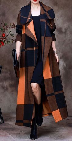 Don't miss our New Season Arrivals Get Your Perfect Looks! Worldwide delivery Classy Coat, Mode Mantel, Autumn Look, Long Coat Women, Plaid Coat, Fall Coat, Yellow Fashion, Fashion Mode, Pan Collar