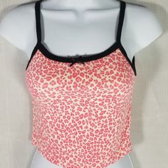 Brandy Melville Pink Cheetah Belle Style Bow Tank Top Camisole Nwt - One Size Somewhat Stretchy All Are Labled "One Size" On Tag. Please See Pics For Measurements New With Tags! Fast Ship! All Clothes Kept Neatly In Sealed Totes In Non-Pet, Non-Smoking Environment Same Or Next Day Shipping! Thank You! Spring Leopard Print Camisole Top, Leopard Print Camisole Top For Spring, Casual Leopard Print Camisole Top, Fitted Leopard Print Camisole, Leopard Print Sleeveless Top With Built-in Bra, Stretch Leopard Print Tops With Built-in Bra, Sleeveless Leopard Print Top With Built-in Bra, Cute Summer Tops In Leopard Print, Cute Leopard Print Summer Tops