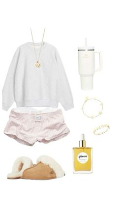 Orchid Perfume, Star Rings, Chill Outfit, Skandinavian Fashion, Outfit Layout, Casual Preppy Outfits, Outfit Inspo Casual, Cute Lazy Day Outfits, Lazy Outfits