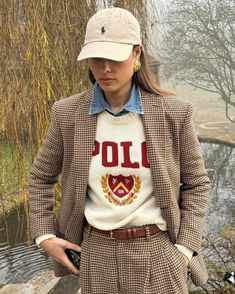 Ralph Lauren Outfit Inspiration, Winter Ralph Lauren, Polo Winter Outfits, Fall Ralph Lauren Outfits, English Country Fall Outfits, Ralph Lauren Polo Aesthetic, Old Money Hiking Outfit, Preppy Vintage Outfits, English Autumn Outfits