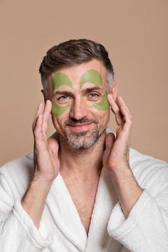 Download this Free Photo about Man using anti aging treatment, and discover more than 60 Million Professional Stock Photos on Freepik Home Facial Treatments, Men Spa, Homemade Face Mask, Botox Face, Muar, Mens Facial, Beauty Makeover, Anti Aging Secrets, Anti Aging Facial