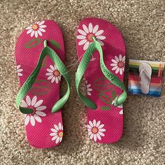 Pretty Pink With Floral Pattern. Brand New With Tags. Note Pic With Bra/Eur/Usa Sizes. Measures 9 1/2” From Toe To Heel. Reference To Usa 6 Is Men’s Size. Buyer Responsible For Ensuring Appropriate Size. Pink Slip-on Flip Flops, Pink Casual Slip-on Flip Flops, Pink Slip-on Flip Flops For Beach, Comfortable Pink Flip Flops For Vacation, Comfortable Pink Flip Flops For The Beach, Comfortable Pink Flip Flops For Beach, Comfortable Pink Slip-on Flip Flops, Fun Slip-on Spring Flip Flops, Fun Spring Slip-on Flip Flops