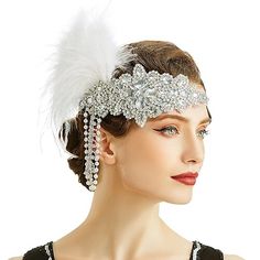 Season:All Seasons; Look After Me:Washable; Gender:Women's; What's in the box:Hair Band; Types:Flapper Headband; Holiday:Halloween,Carnival,Masquerade; Style:1920s,The Great Gatsby; Elasticity:Micro-elastic; Occasion:Masquerade,Party,Festival; Material:Rhinestone,Feather; Age Group:Adults'; Characters:The Great Gatsby; Neckline:Collarless; Listing Date:07/17/2024 1920s Hats, Flapper Headband, Festival Hair, Masquerade Party, The Great Gatsby, Halloween Carnival, Light Hair, Gatsby, Vintage Costumes