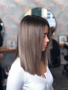 Ashy Brown Hair, Brunette Hair Color Ideas, Cute Hair Colors, Coping Mechanism, Brown Hair Balayage, Straight Bob, Hair Color For Women, Short Hair Color