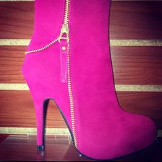 Fun Fuchsia Zipper Booties Color: Fuchsia Material: Micro Suede Approximately 4.5 Inch Heels Fastening: Zipper Trendy Pink Boots With Zipper Closure, Pink Booties Outfit, Shoes Fun, Pink Booties, Booties Outfit, Black Suede Ankle Boots, Pink Boots, Color Fuchsia, Brown Booties