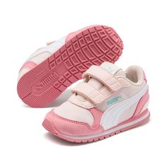 Designed for only the cutest and coolest of kids, PUMA’s kids gear features super soft materials, playground-approved durability, and miniature-sized style. Junior Girls Clothing, Puma Kids, Fenty X Puma, Shoes Ideas, Toddler Socks, Kids Gear, Puma Sneakers, Baby Boy Shoes, Girls Sneakers