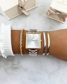 Pretty Watches, Casio Vintage, Polish Silver, Gold Collection, Beautiful Watches, Jewelry Inspo, Pretty Jewellery, Watch Brands