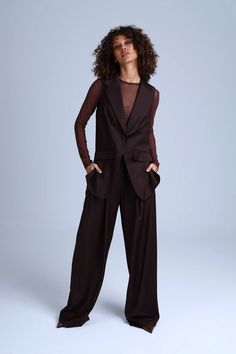 Virgin Wool Suit Monica - ETNA Shirts Suit Olive Suit Women Outfit, Elegant Brown Suit With Pockets, Elegant Brown Suits With Pockets, Elegant Brown Suits, Brown Suits With Hidden Button Closure For Office, Brown Workwear Suits With Suit Collar, Brown Suit With Suit Collar For Work, Brown Suit For Workwear, Classic Brown Suit For Work