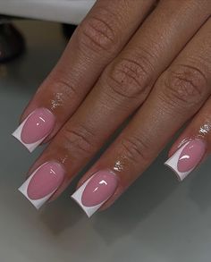 Short Baddie Nail Designs, Deep French Tip Nails, Island Nails, Work Nails, Classy Acrylic Nails