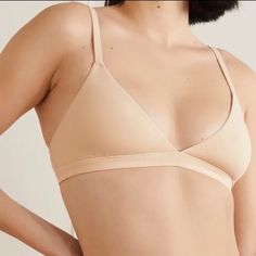 New With Tag.Sand.Size Info Use Bust Measurement (Around Largest Chest Section) To Determine Size. Xxs=30-32", Xs=32.5-34.5", S=35-37", M=37.5-39.5", L=40-42.5", Xl=43-46.5", 2x=47-50.5", 3x=51-53", 4x=53.5-55.5".Enjoy The Comfort Of A Bralette While Retaining The Breathability Of Quick-Dry Fabric With This Comfortable Option From Kim Kardashian West's Skims. Available In Nine Different Shades, This Second-Skin Triangle Bra Offers Natural Support And Comfort While You Read, Lounge And Sleep. Fitted Beige Bra For Loungewear, Velvet Bra, High Neck Bra, Blue Bra, Mesh Bra, Bandeau Bra, Longline Bra, Triangle Bralette, Triangle Bra