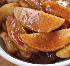 an image of oven roasted apple slices with caramel sauce on top and text overlay