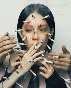 Hands On Face, Photographie Portrait Inspiration, Experimental Photography, Photoshoot Concept, Arte Inspo, Foto Art, A Level Art, Cinematic Photography, Creative Portraits