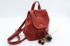 Coach Handbags Outlet, Daypack Backpack, Gucci Purses, Drawstring Bucket Bag, Straw Handbags, Festival Bag, Longchamp Le Pliage Backpack, Key Lock, Handbag Outlet