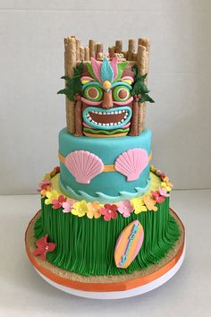 there is a cake that looks like a tiki