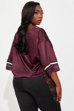 Most Valuable Player Cropped Jersey - Burgundy | Fashion Nova Fall Sports V-neck Tops, Cropped Jersey, Fishnet Top, Burgundy Fashion, Summer Prints, Casual Tops For Women, Matching Dresses, Casual Fits, Autumn Summer