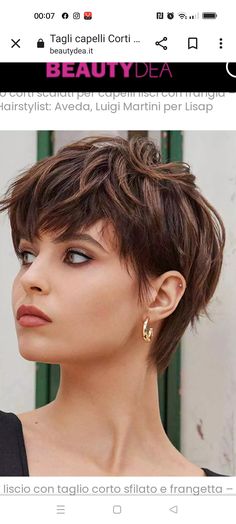 Sassy Hair Older Women, Hair Masks For Dry Damaged Hair, Hair Older Women, Grey Bob Hairstyles, Grey Bob, Diy Hair Masks, Oval Face Haircuts, Short Haircut Styles, Short Hair Ideas