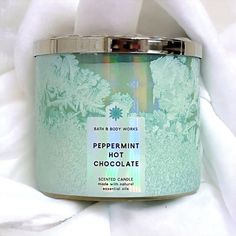 1 BATH & BODY WORKS PEPPERMINT HOT CHOCOLATE 3 WICK SCENTED CANDLE LARGE NEW. Bath And Body Works Christmas Scents, Salon Layout, Bath And Body Works Christmas, Chocolate Scented Candles, Winter Candles, Winter Angel, Chocolate Candle, Peppermint Hot Chocolate, Aroma Therapy