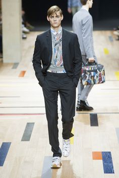 DIOR HOMME PRIMAVERA VERANO 2015Rocket Magazine Les Benjamins, He Left, Spring Summer Collection, Spring Summer 2015, Fall 2014, Mode Fashion, Summer 2015, Modern Man