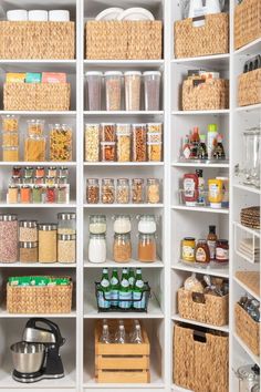 Organising Kitchen, Kitchen Decor Collections, First Apartment Essentials