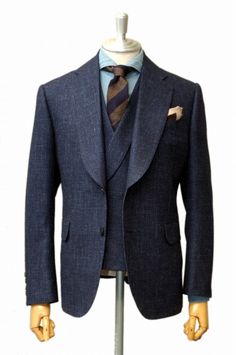 Style Blazer Ideas, Men Moda, Suit Combinations, Leather Formal Shoes, Bespoke Suit, Best Mens Fashion, Suit Style, Mens Fashion Suits, 3 Piece Suits