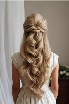 #hair style #hair care #hair stylist #hair #hair tutorial #short hair tutorial #long hair tutorial #braided hair tutorial #curling hair tutorial #vintage hair tutorial #hairstyles #up hairstyles #50s hair tutorial #rockabilly hair tutorial #messy bun #messy bun tutorial #easy curly hairstyles #cute curly hairstyles #curly hairstyles Elegant Long Wedding Hair, Wedding Hairstyles For Really Long Hair, Bride Hairstyle Half Up, Wedding Hairstyles For Blonde Hair, Blonde Long Wedding Hair, Half Up Half Down Curly Wedding Hair, Cathedral Veil With Hair Down, Bridal Hair For Long Hair, Wedding Hair Down Blonde