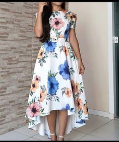 Classy Modest Fashion, Wedding Winter, Classy Dress Outfits, Frocks For Girls, Dresses To Wear, Spring Floral Dress, Short Dresses Casual, African Design Dresses