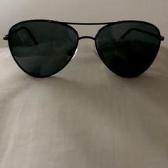 Nwot Black Aviator Polarized Sun Glasses. Smoke Free/ Pet Free Black Aviator Sunglasses For The Beach, Black Aviator Sunglasses For Beach, Everyday Black Aviator Sunglasses With Anti-reflective Coating, Everyday Black Anti-reflective Aviator Sunglasses, Casual Black Aviator Sunglasses For Everyday, Purple Squirrel, Itzy Ritzy, Kelly Osbourne, Blue Scrubs