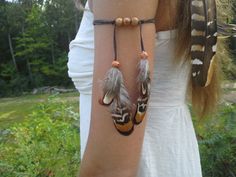 Hey, I found this really awesome Etsy listing at https://www.etsy.com/listing/201435676/real-feather-armband-boho-bohemian Hippie Headbands, Cowboys And Indians, Arm Bracelets, Feather Crafts, Feather Headband, Feather Jewelry, Arm Cuff, Native American Fashion