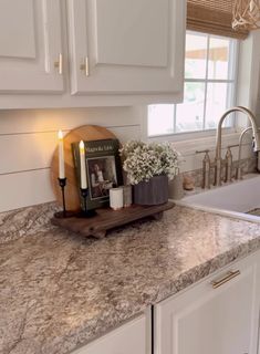 the kitchen counter is clean and ready for us to use