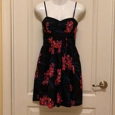 Dress Built In Bra Flowers Sexy Nwt Size Medium Puckered In The Back Falls Nice Great Gift Idea Under The Tree $26 Tag By Bog Collective This Has Adjustable Straps, Cotton Blend Machine Wash, Gentle Cycle Would Like Colors, Nonchlorine Bleach We Needed Tumble, Dry, Low Remove Promptly Cool, Liar, And If Needed Loc Dresses Closet Office Black Strapless Cotton Mini Dress, Black Strapless Cotton Dress, Black Cotton Strapless Dress, Casual Black Mini Dress With Sweetheart Neckline, Black Strapless Mini Dress With Floral Print, Cotton Lined Dresses For Night Out, Dresses Closet, Womens Bogs, Closet Office